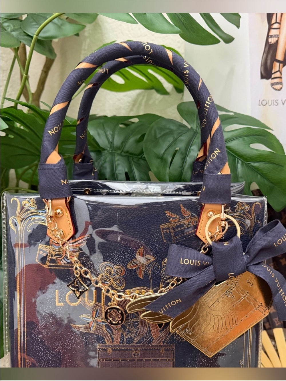 🌲🌲Louis Vuitton Holiday Gift Bag Tote🌲🌲 - Picture 2 of 8